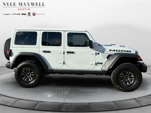 New 2026 Jeep Wrangler Unlimited Rubicon 392 image 17