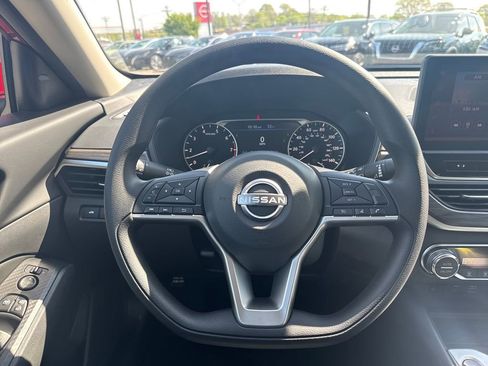 New 2026 Nissan Altima 2.5 SV FWD image 24