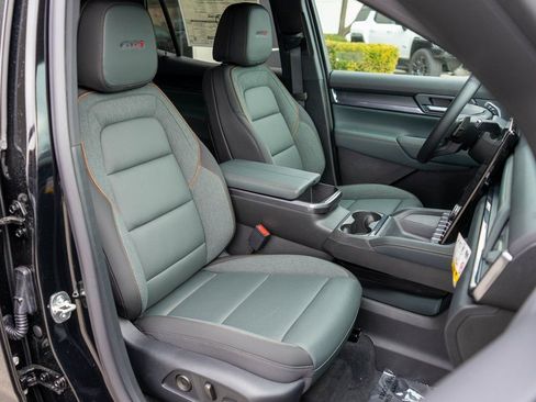 New 2026 GMC Terrain AT4 w/ Convenience Package III image 9