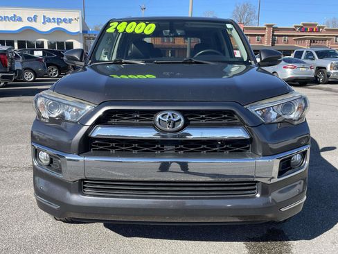 Used 2016 Toyota 4Runner Limited image 6