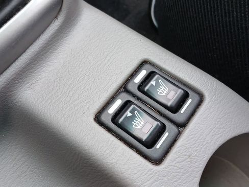 Used 2004 Subaru Forester 2.5XT image 18