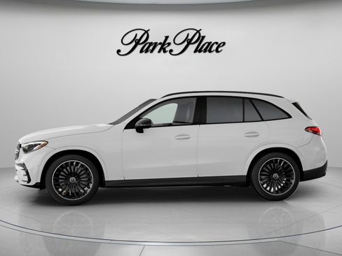 Used 2026 Mercedes-Benz GLC 300 image 6