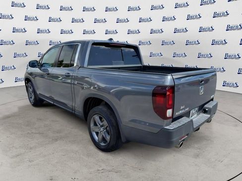 Certified 2023 Honda Ridgeline RTL image 5