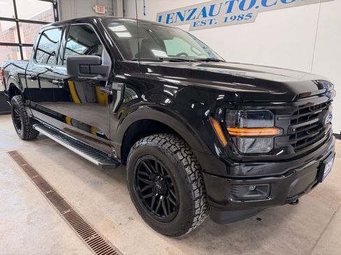 Used 2025 Ford F150 XLT w/ Equipment Group 301A Standard AWD/4WD image 3