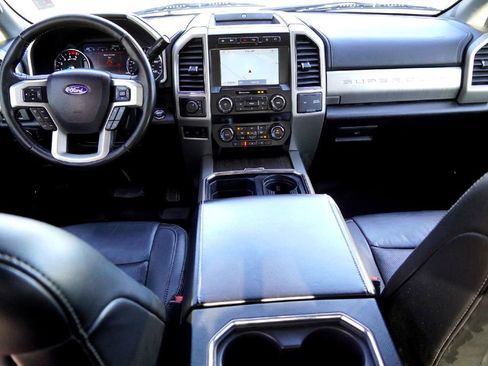 Used 2020 Ford F350 Lariat w/ Lariat Ultimate Package image 30