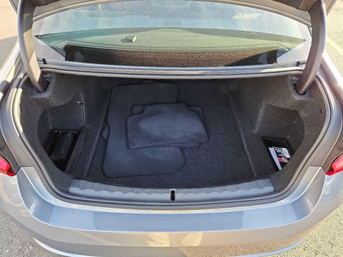 Used 2025 BMW 330i xDrive Sedan w/ Convenience Package image 27