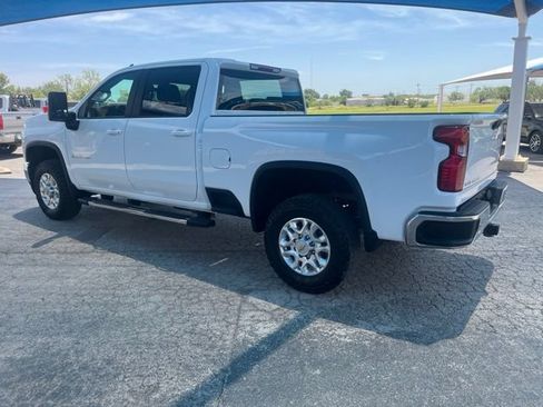 Used 2023 Chevrolet Silverado 2500 LT w/ Convenience Package AWD/4WD image 8