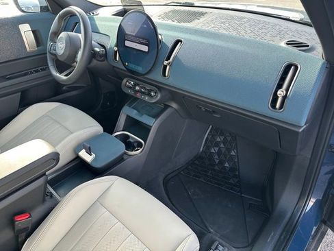 Used 2025 MINI Cooper Countryman SE image 13