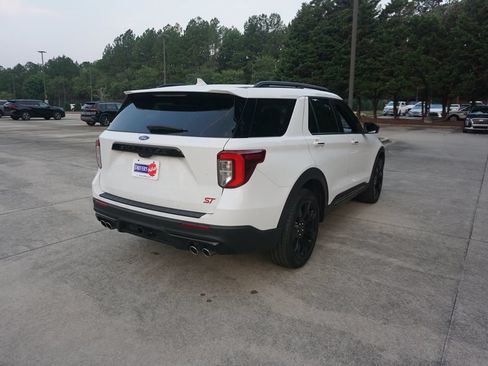 Used 2023 Ford Explorer ST w/ Equipment Group 401A AWD/4WD image 26