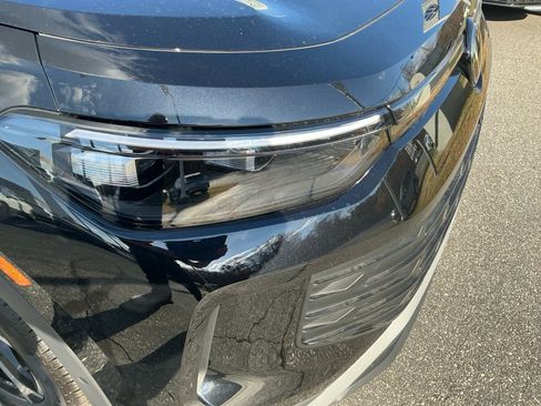 New 2026 Volkswagen Tiguan SE image 23