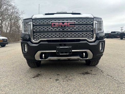 Used 2022 GMC Sierra 3500 Denali w/ Denali Ultimate Package image 24