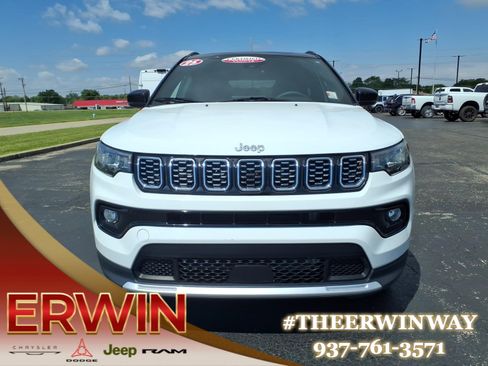 Certified 2025 Jeep Compass Limited AWD/4WD image 2