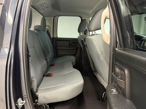 Used 2018 RAM 1500 Express w/ Express Value Package image 20