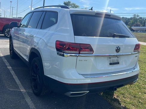 Used 2023 Volkswagen Atlas SE w/ Black Wheel Package AWD/4WD image 2