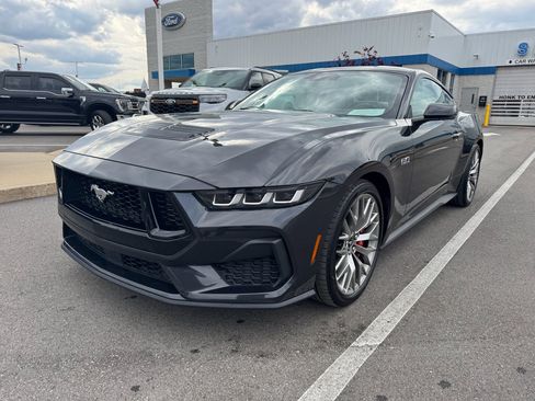 Used 2024 Ford Mustang GT Premium RWD image 5