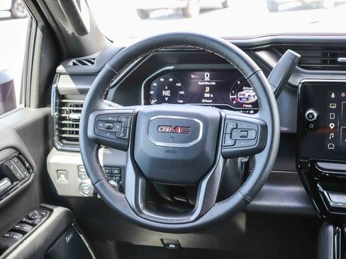 Used 2025 GMC Sierra 2500 AT4 w/ AT4 Premium Plus Package AWD/4WD image 15
