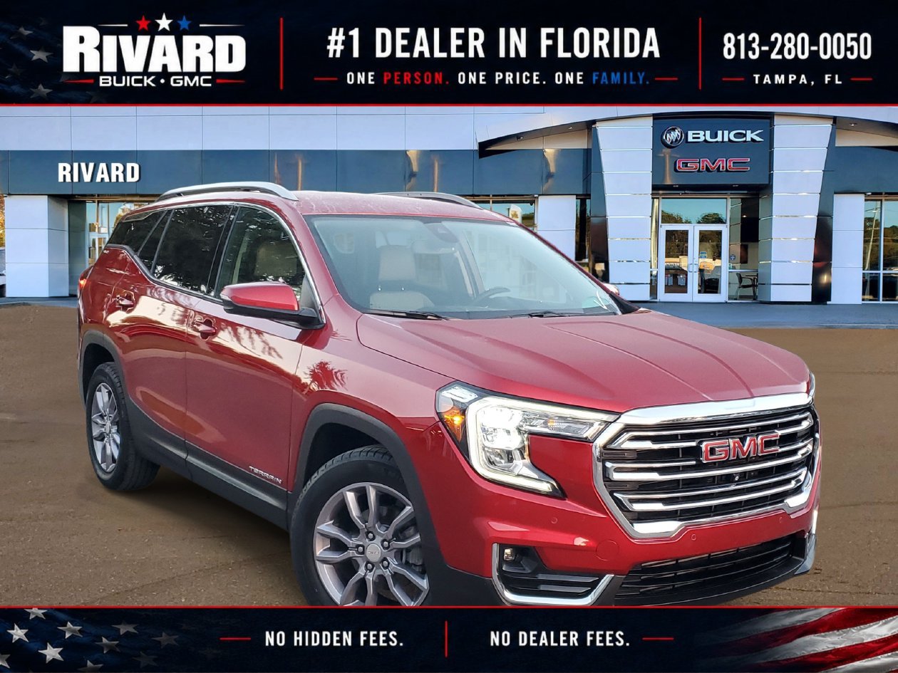 Used 2024 GMC Terrain SLT w/ Infotainment Package II FWD image 1