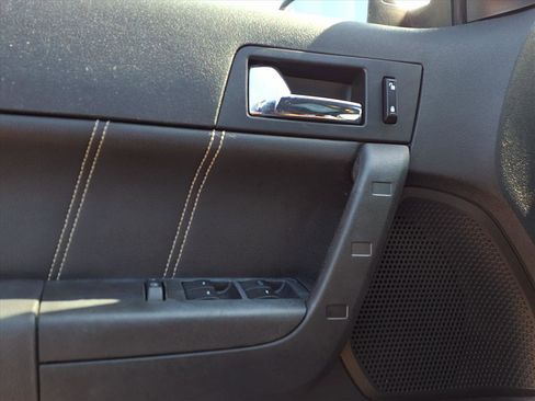 Used 2011 Ford Focus SEL w/ 301A Rapid Spec Order Code image 19