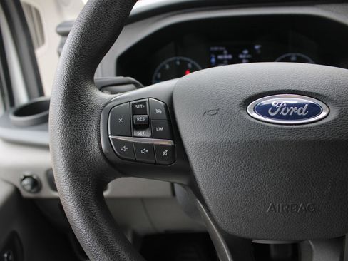 Used 2025 Ford Transit 350 XLT RWD image 15