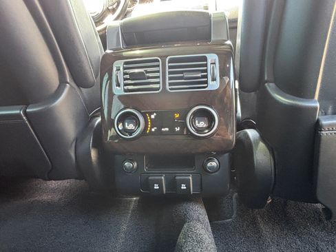 Used 2020 Land Rover Range Rover HSE AWD/4WD image 30