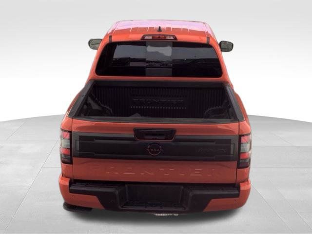 Used 2025 Nissan Frontier PRO-4X w/ Interior Protection Package AWD/4WD image 6
