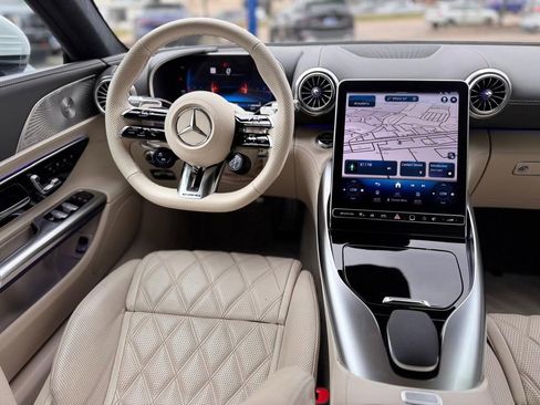 Used 2022 Mercedes-Benz SL 55 AMG 4MATIC w/ AMG Exterior Chrome Package image 25