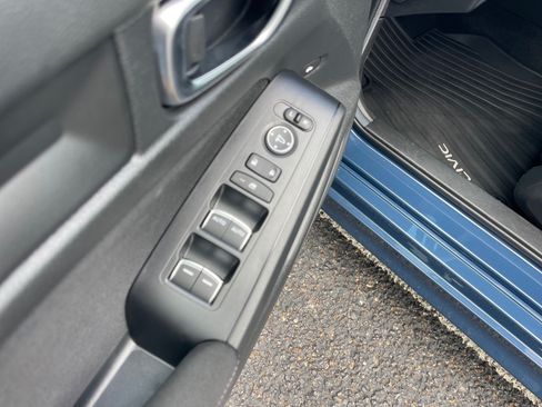 Used 2026 Honda Civic Sport image 8