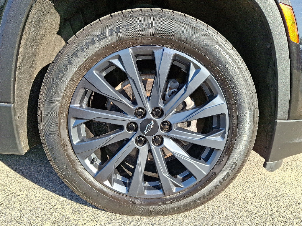 Used 2023 Chevrolet Traverse RS AWD/4WD image 8