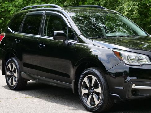 Used 2018 Subaru Forester 2.5i Premium w/ Protection Package #1 AWD/4WD image 30