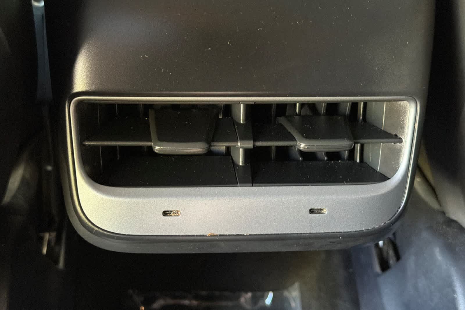 Used 2023 Tesla Model Y AWD image 14