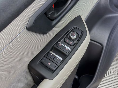 Certified 2026 Subaru Forester Premium AWD/4WD image 19