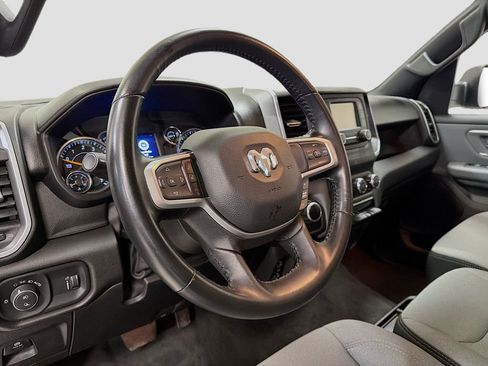 Used 2022 RAM 1500 Big Horn AWD/4WD image 11