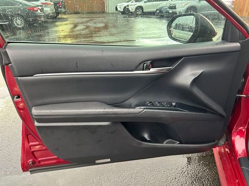 Used 2020 Toyota Camry XLE w/ Driver Assist Package image 22