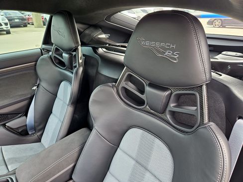 Used 2025 Porsche 718 Cayman GT4 RS RWD image 6