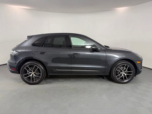 Certified 2023 Porsche Macan AWD/4WD image 8