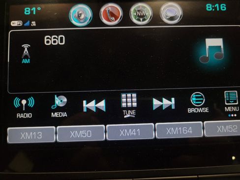 Used 2018 Chevrolet Malibu LT w/ Leather Package FWD image 25