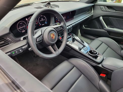 Used 2026 Porsche 911 Carrera GTS RWD image 12