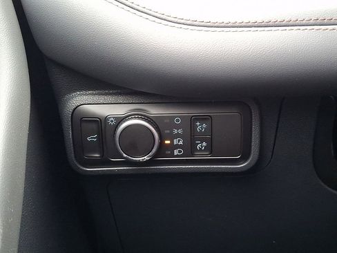 New 2026 Ford Explorer Active image 15