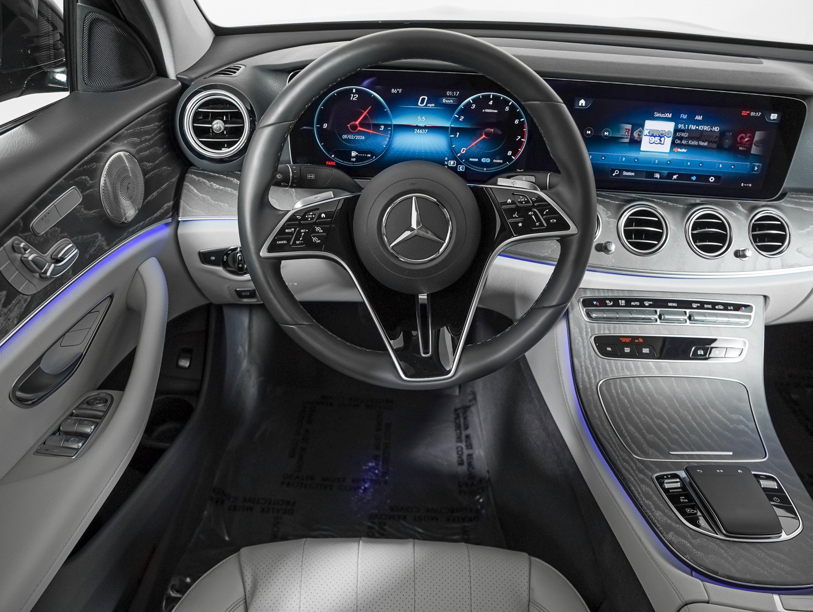 Certified 2023 Mercedes-Benz E 450 4MATIC Sedan image 15