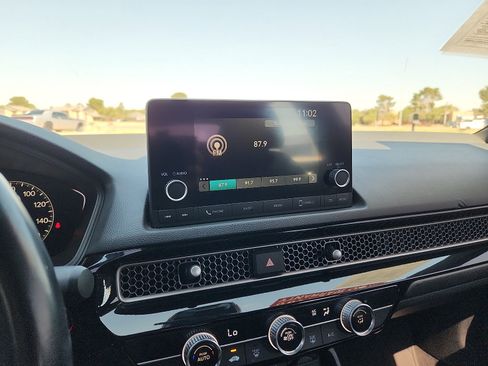 Used 2022 Honda Civic Sport image 19