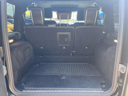 Used 2024 Mercedes-Benz G 63 AMG 4MATIC image 31