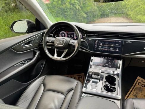Used 2020 Audi Q8 Premium w/ Black Optic Package AWD/4WD image 28