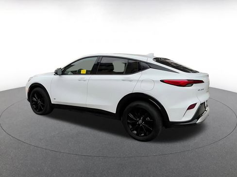 Used 2025 Buick Envista Sport Touring image 10