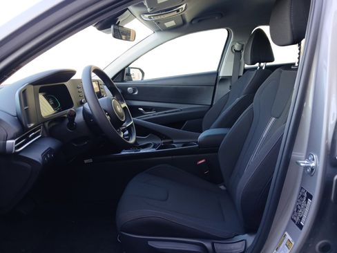 New 2026 Hyundai Elantra Blue image 9