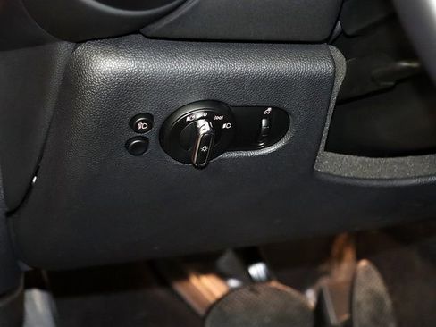 Used 2023 MINI Cooper SE image 24