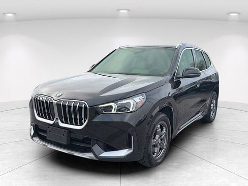 Certified 2025 BMW X1 xDrive28i AWD/4WD image 8