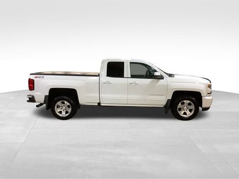 Used 2017 Chevrolet Silverado 1500 LT w/ All Star Edition image 5
