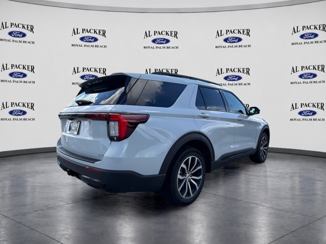 New 2027 Ford Explorer ST-Line w/ Premium Package RWD image 7