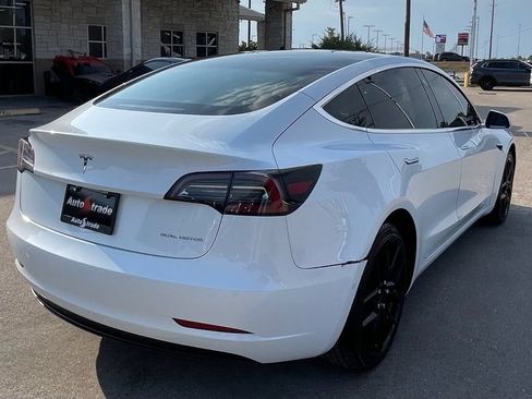 Used 2018 Tesla Model 3 Performance AWD/4WD image 4