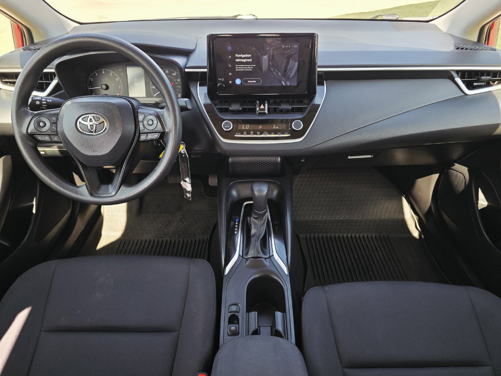 Used 2024 Toyota Corolla LE FWD image 12
